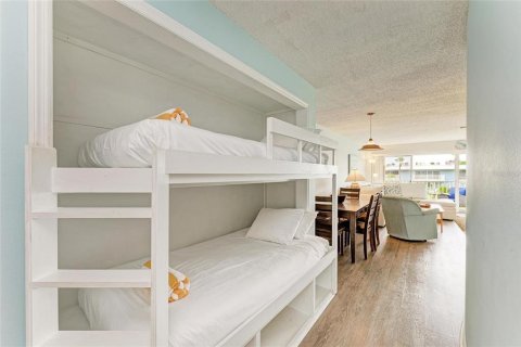 Купить кондоминиум в Холмс-Бич, Флорида 4 комнаты, 82.5м2, № 1914322 - фото 25