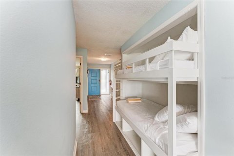 Купить кондоминиум в Холмс-Бич, Флорида 4 комнаты, 82.5м2, № 1914322 - фото 26