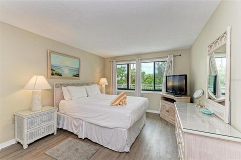 Купить кондоминиум в Холмс-Бич, Флорида 4 комнаты, 82.5м2, № 1914322 - фото 20