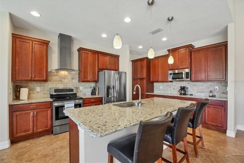House in Port Charlotte, Florida 3 bedrooms, 179.49 sq.m. № 1819379 - photo 10