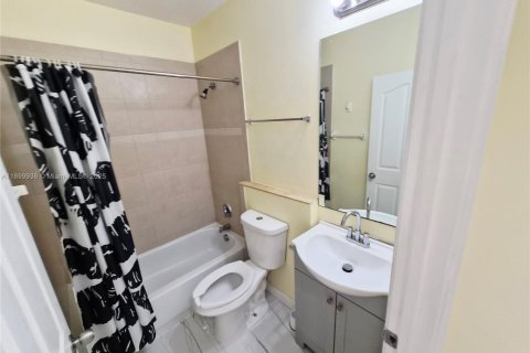 Adosado en alquiler en Pompano Beach, Florida, 3 dormitorios, 123.75 m2 № 1951940 - foto 14