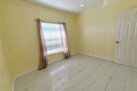 Adosado en alquiler en Pompano Beach, Florida, 3 dormitorios, 123.75 m2 № 1951940 - foto 9
