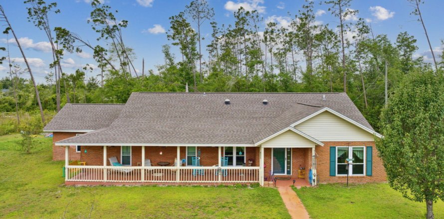 Casa en Panama City, Florida 4 dormitorios, 221.94 m2 № 562599