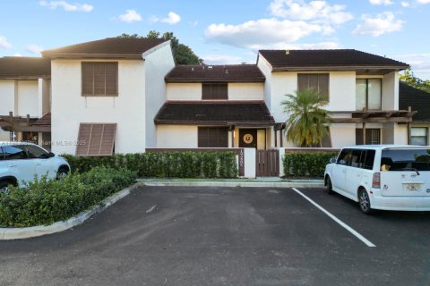 Adosado en venta en Miami, Florida, 2 dormitorios, 136.1 m2 № 1968771 - foto 1