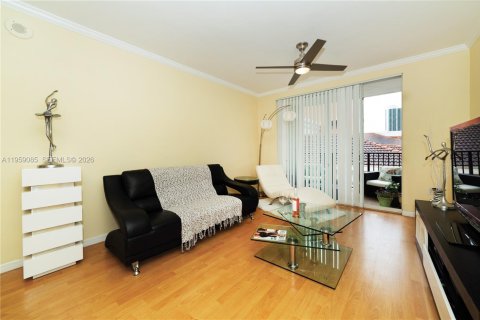 Copropriété à louer à Sunny Isles Beach, Floride: 2 chambres, 103.68 m2 № 2023575 - photo 5