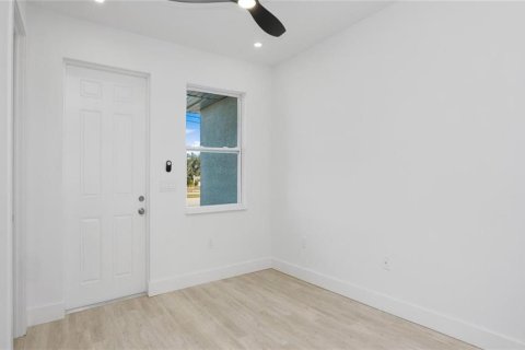 Casa en venta en Punta Gorda, Florida, 3 dormitorios, 93.18 m2 № 1780961 - foto 9