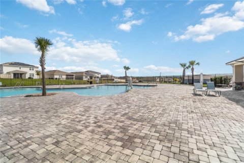 Villa ou maison à vendre à Davenport, Floride: 5 chambres, 288.55 m2 № 2285622 - photo 5