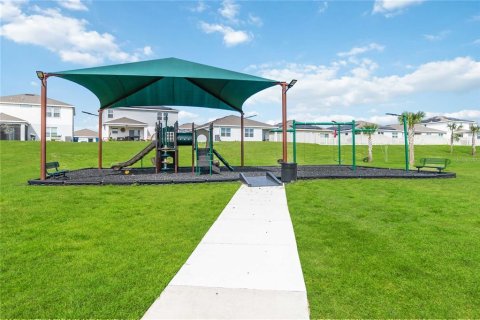 Villa ou maison à vendre à Davenport, Floride: 5 chambres, 288.55 m2 № 2285622 - photo 4