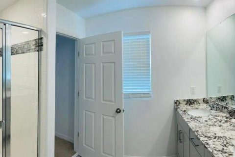 Casa en alquiler en Kissimmee, Florida, 4 dormitorios, 171.03 m2 № 1886969 - foto 30