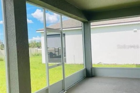 Casa en alquiler en Kissimmee, Florida, 4 dormitorios, 171.03 m2 № 1886969 - foto 5