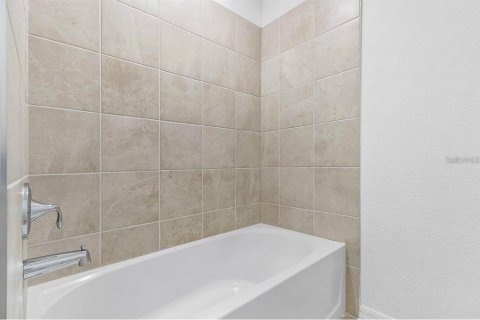 Condo in Punta Gorda, Florida, 2 bedrooms № 2393774 - photo 29