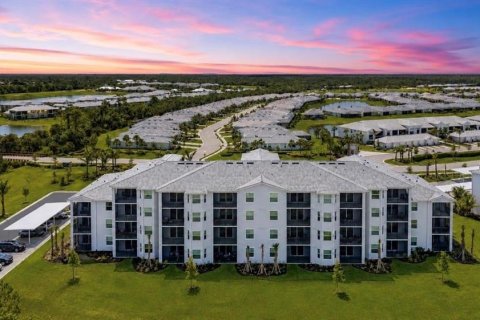 Condo in Punta Gorda, Florida, 2 bedrooms № 2393774 - photo 2