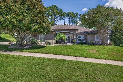 Casa en Clermont, Florida 4 dormitorios, 229.28 m2 № 2363386