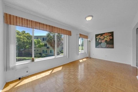 Condominio en venta en Clearwater, Florida, 2 dormitorios, 102.19 m2 № 2166245 - foto 6