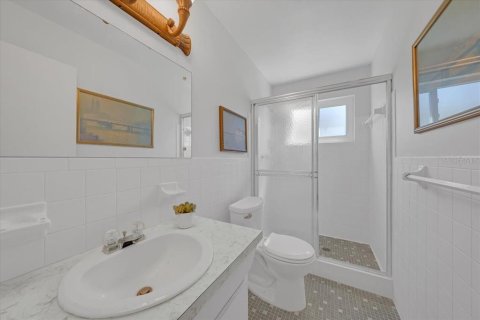 Condominio en venta en Clearwater, Florida, 2 dormitorios, 102.19 m2 № 2166245 - foto 11
