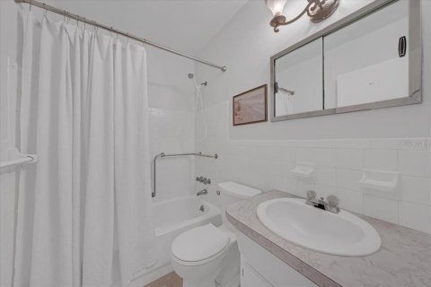 Condominio en venta en Clearwater, Florida, 2 dormitorios, 102.19 m2 № 2166245 - foto 13