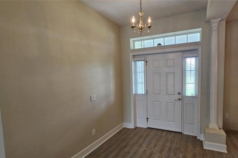House in Winter Haven, Florida 3 bedrooms, 231.42 sq.m. № 1900216 - photo 7
