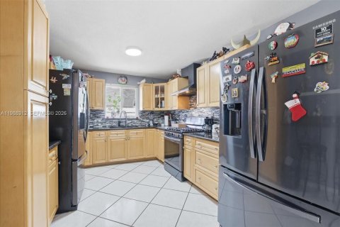 Villa ou maison à vendre à Miami, Floride: 3 chambres, 132.85 m2 № 2051790 - photo 28