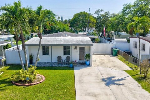 Купить виллу или дом в Майами, Флорида 3 спальни, 132.85м2, № 2051790 - фото 13