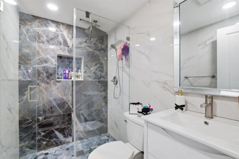 Купить виллу или дом в Майами, Флорида 3 спальни, 132.85м2, № 2051790 - фото 4