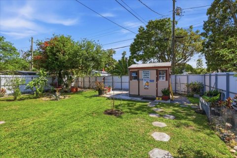 Купить виллу или дом в Майами, Флорида 3 спальни, 132.85м2, № 2051790 - фото 11