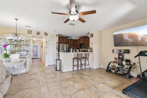 Touwnhouse à vendre à Longwood, Floride: 3 chambres, 127.18 m2 № 2398451 - photo 3