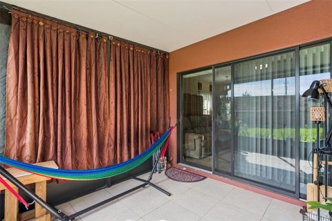 Touwnhouse à vendre à Longwood, Floride: 3 chambres, 127.18 m2 № 2398451 - photo 21