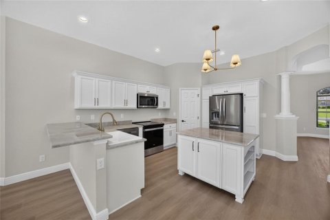 Casa en venta en Ocala, Florida, 3 dormitorios, 191.94 m2 № 2419085 - foto 5