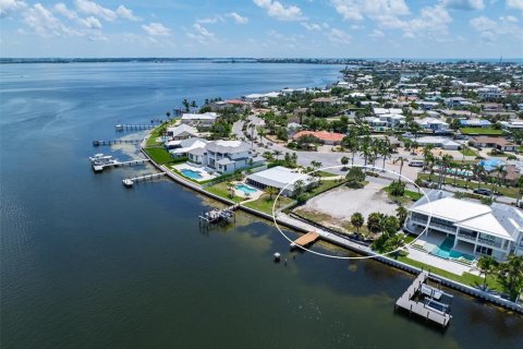 Land in Holmes Beach, Florida № 1918586 - photo 7