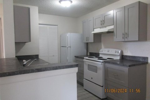 Condo in Kissimmee, Florida, 3 bedrooms  № 1767207 - photo 6