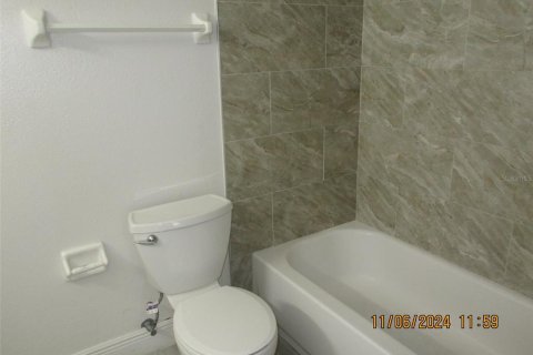Condo in Kissimmee, Florida, 3 bedrooms  № 1767207 - photo 19