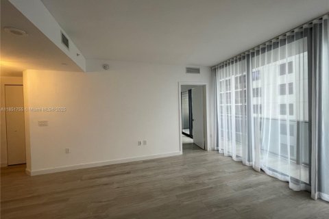 Condo in Miami, Florida, 2 bedrooms  № 1871508 - photo 18