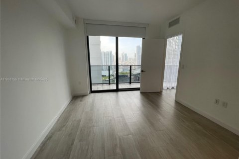Condo in Miami, Florida, 2 bedrooms  № 1871508 - photo 24