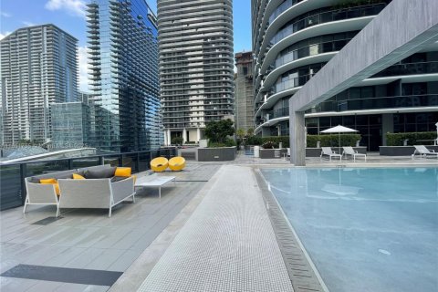 Condo in Miami, Florida, 2 bedrooms  № 1871508 - photo 5