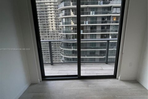 Condo in Miami, Florida, 2 bedrooms  № 1871508 - photo 30