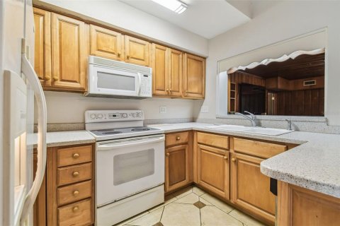 House in Plant City, Florida 4 bedrooms, 166.3 sq.m. № 1804631 - photo 13