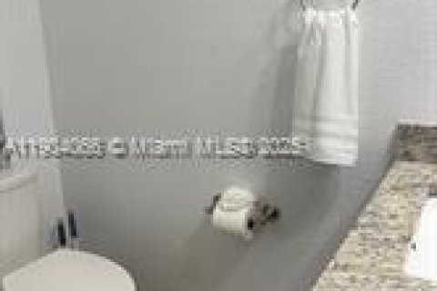 Casa en venta en West Palm Beach, Florida, 3 dormitorios, 106.65 m2 № 1967079 - foto 15