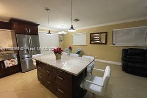 Casa en venta en West Palm Beach, Florida, 3 dormitorios, 106.65 m2 № 1967079 - foto 11