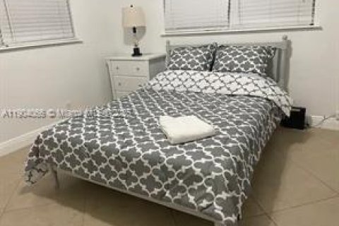 Casa en venta en West Palm Beach, Florida, 3 dormitorios, 106.65 m2 № 1967079 - foto 24