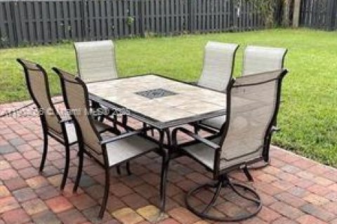 Casa en venta en West Palm Beach, Florida, 3 dormitorios, 106.65 m2 № 1967079 - foto 7