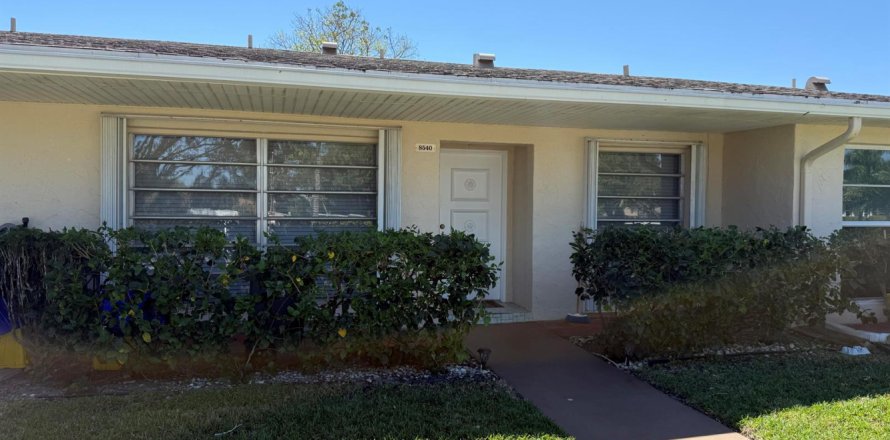 Condominio en Boca Raton, Florida, 1 dormitorio  № 2146289