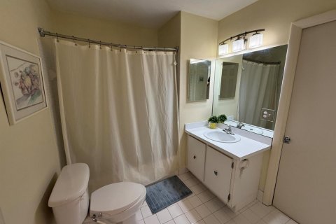Condominio en alquiler en Boca Raton, Florida, 1 dormitorio, 84.36 m2 № 2146289 - foto 13