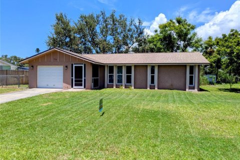 House in Venice, Florida 2 bedrooms, 102.94 sq.m. № 1907513 - photo 1