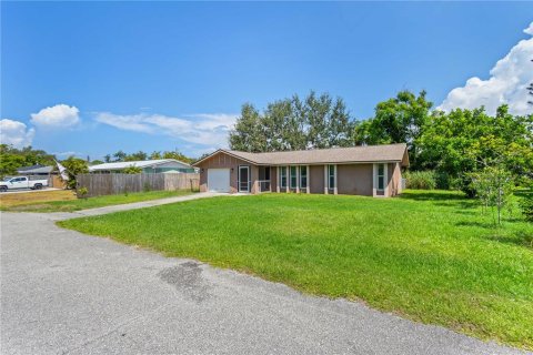 House in Venice, Florida 2 bedrooms, 102.94 sq.m. № 1907513 - photo 21