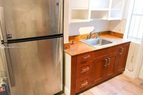 Apartamento en alquiler en Miami Beach, Florida, 39.48 m2 № 2006982 - foto 6