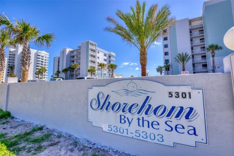 Condo in New Smyrna Beach, Florida, 2 bedrooms  № 1219532 - photo 22