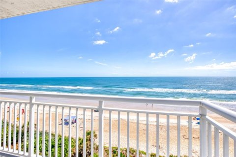 Condo in New Smyrna Beach, Florida, 2 bedrooms  № 1219532 - photo 21