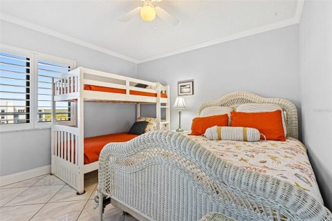 Condo in New Smyrna Beach, Florida, 2 bedrooms  № 1219532 - photo 9