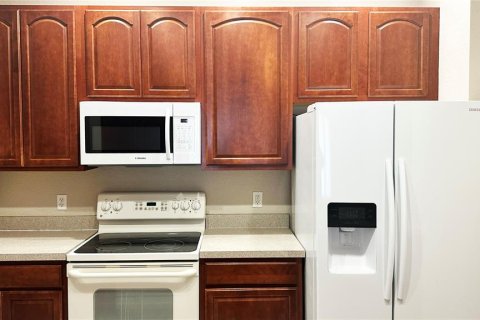 Condo in Orlando, Florida, 2 bedrooms  № 1750789 - photo 8