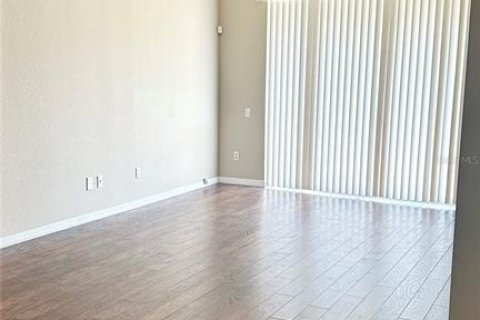 Condo in Orlando, Florida, 2 bedrooms  № 1750789 - photo 6